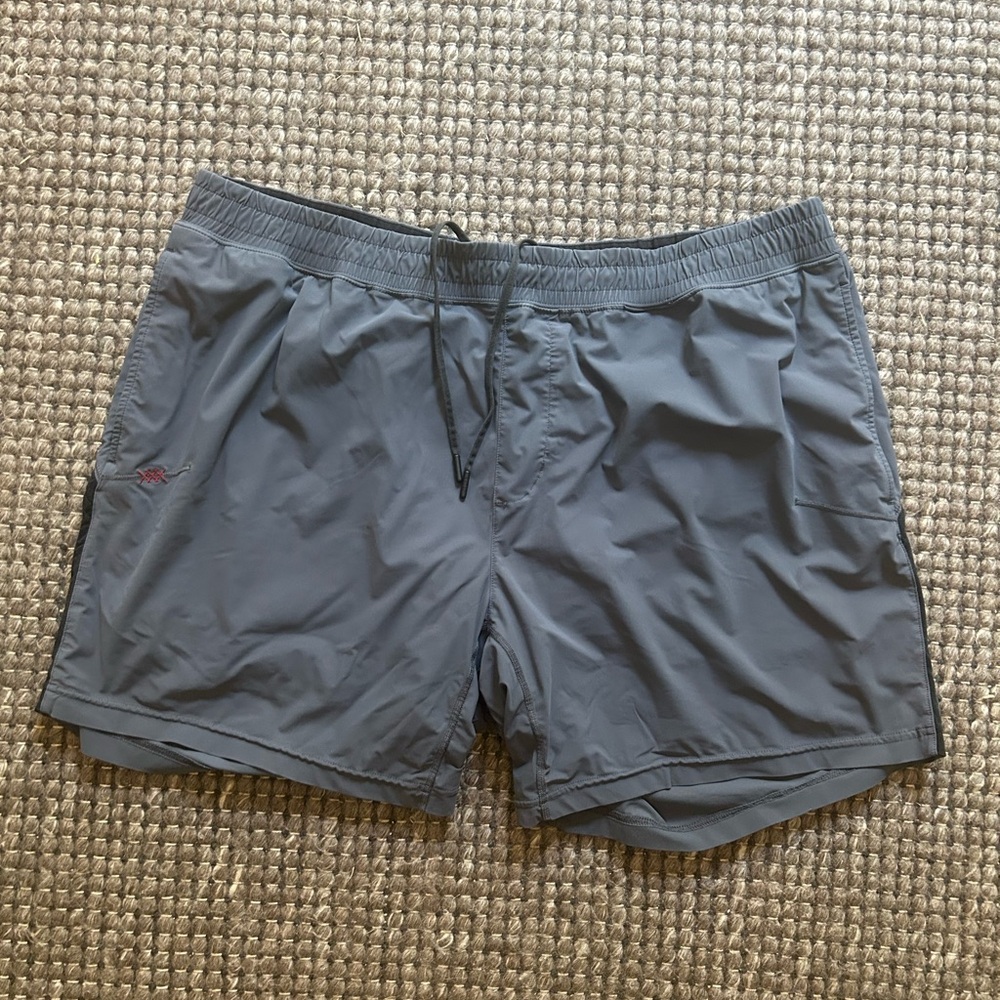 Rhône Gray Athletic Shorts W/ Liner Jacket